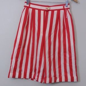 VINTAGE ESCADA Wool Walking Short Sz 38